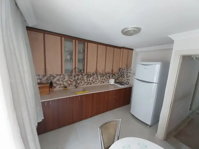 Mimar Sinan Mahallesi'nde 3+1 Full Eşyalı Doğal Gazlı Arakat Kiralık Daire