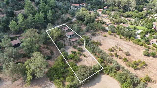 Ula Portakallık’ta 2.144 M² Bahçeli Köy Evi | 250 M² Yapı Hakkı