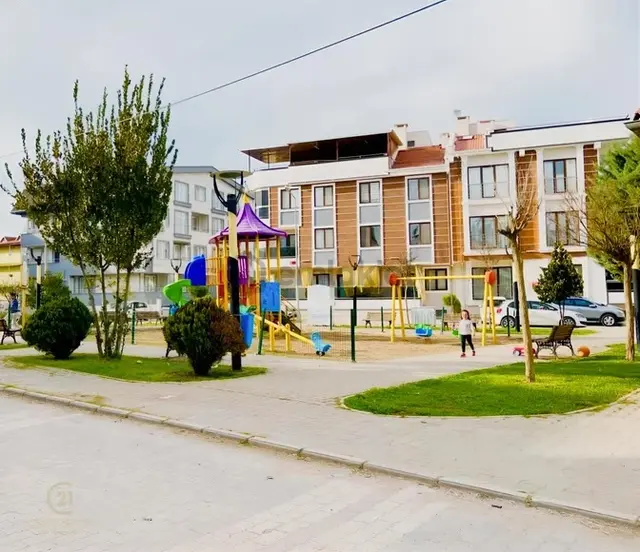 Gop 10 Burda Avm Karşısı Merkezi Konumda Eşyalı 1+1 Kiralk Daire