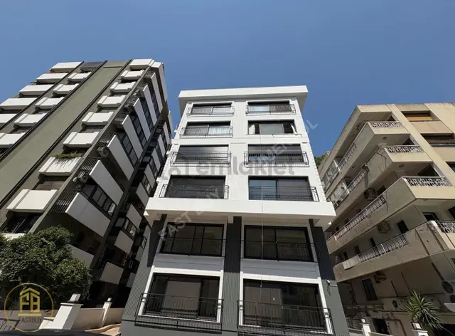Alsancak Gül Sokak Yakını 2+1 Kiralık 90m2 Sıfır Ofis 1