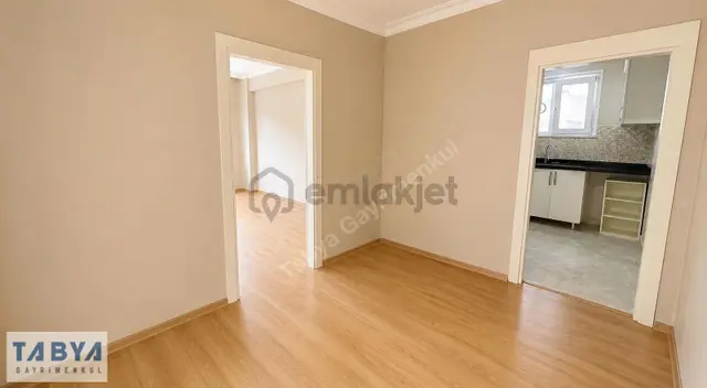 Şirintepe'de 2+1 Geniş Merkezi Konumda Kiralık Daire