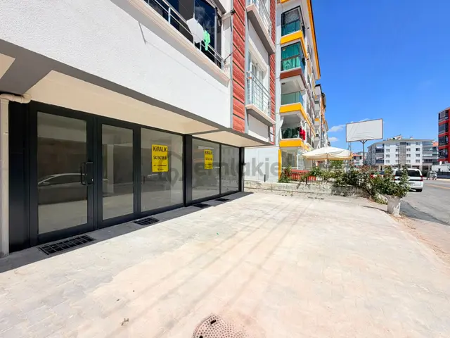 Uygun Fiyata Ara Sokakta Kiralık Dükkan 1
