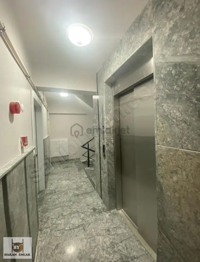 Bağcılar Hastane Yanı Kiralık 2+1 Daire 75m² 1