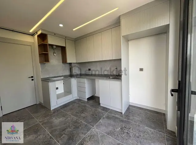 Gümüşçayda Kaymakamlığa Yakın 2+1 Arakat Satılık Lüx Daire 1
