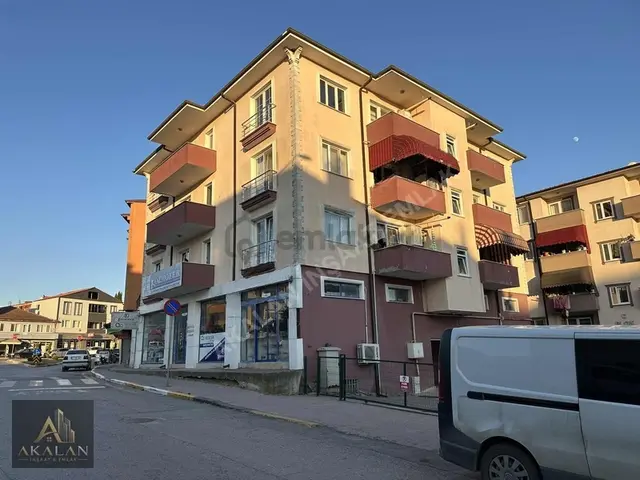 Ferizli'de Okullara - Pazara- Marketlere Yakın 3+1 Kiralık Daire