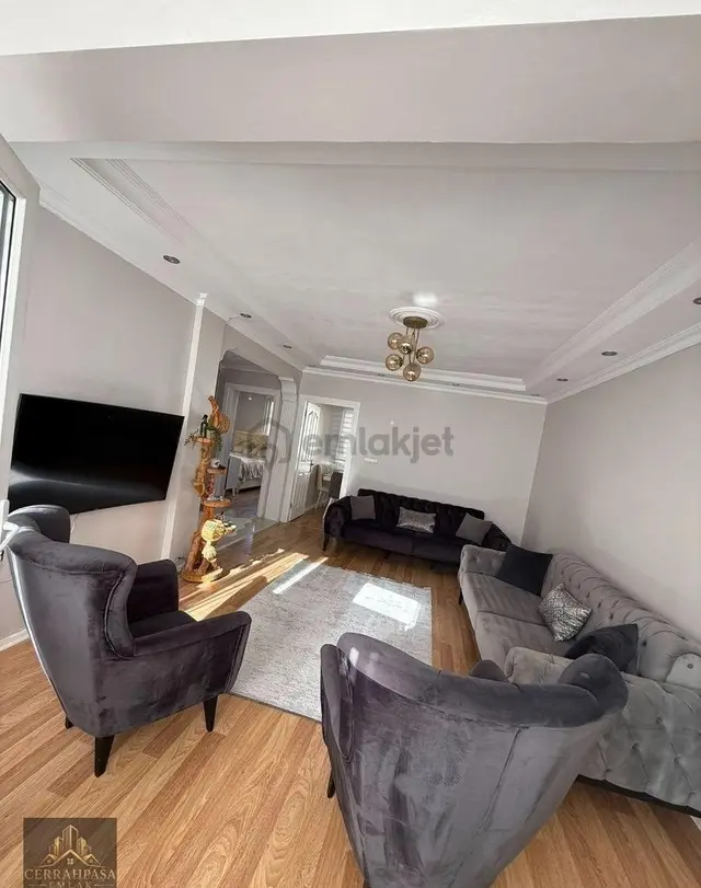 Cerrahpaşa Emlaktan Orkide Evleri Sitesinde 2+1 Satılık Daire 1