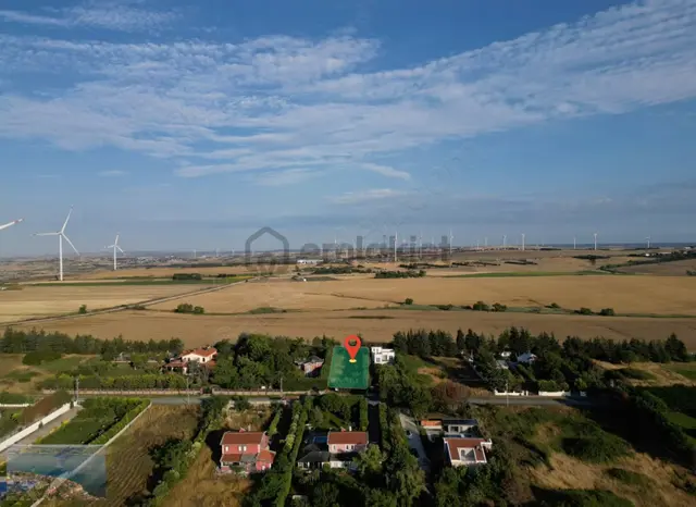 Silivri Sanatçılar Sitesi'nde Villa İmarlı Satılık 1.152 M2 Arsa 1