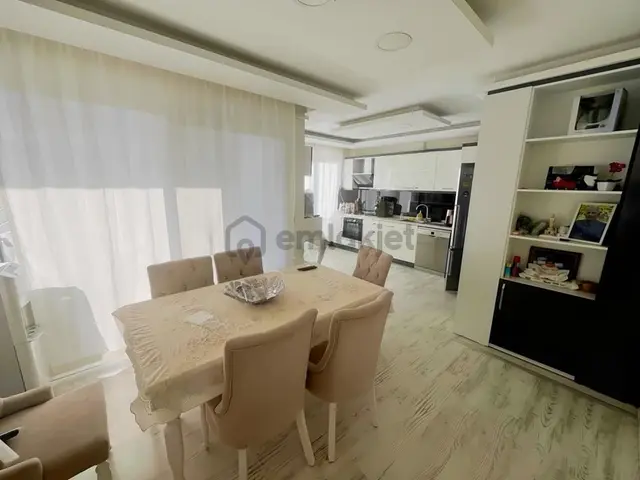 Köşemden Tek Yetkili Havuz Manzaralı Site İçi 3+1satılık Daire