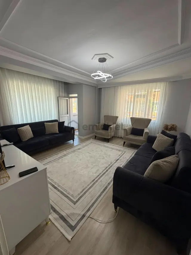 Özgür İnşaat'tan Esentepe Mah 2+1 85m2 Sınırsız Kredili Çift Balkonlu Arakat Daire