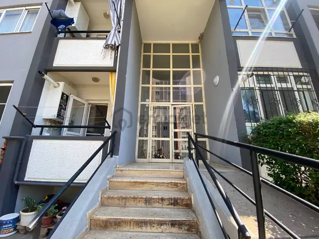 Remax Pin'den Aydın Zeybek Tokide Satılık 2+1 Fırsat Daire 1