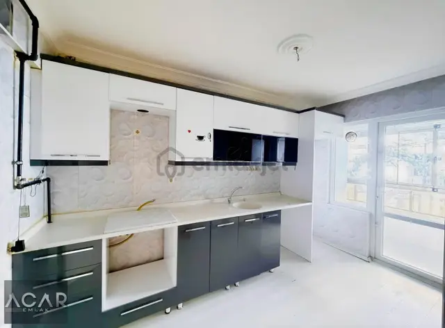 *acaremlak*3+1 Kök Tapu Yüksek Giriş E Banyo Kiler Fırsat Konum