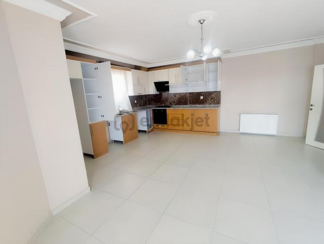 Sarıçam Emlak'tan Beyceli'de Kiralık Kombili 3+1 Müstakil Ev!!! 1