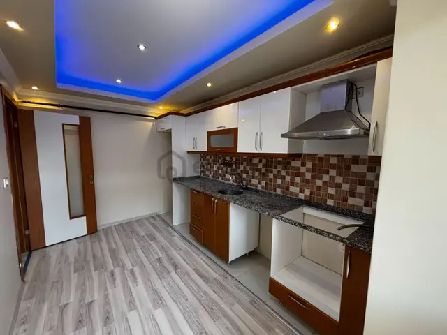 **eryıldız Gayrimenkul'den Gaziosmanpaşa Merkezde Kiralık Lüks 2+1** 1