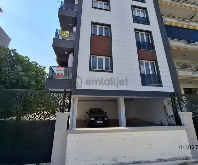 Akhisar Cumhuriyet Fahri Sertel Emlaktan Kiralık Daire 1