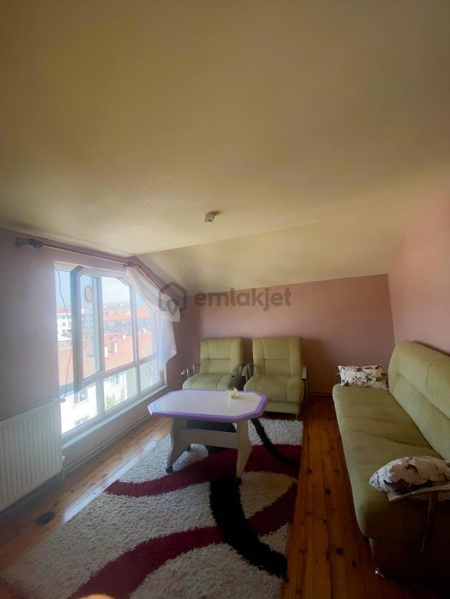 54- Şeker Gayrimenkul Yeni Mah. 70 M2-2+1 Eşyalı Kiralık Daire