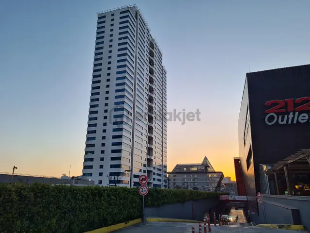 Ağaoğlu My Offıce 212'de 2+1 126m² Köşe Ofis(5 Otopark+9m² Depo)