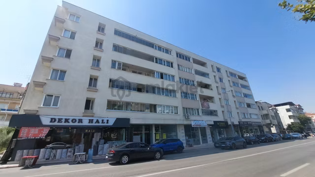 Nilüfer İhsaniye'de Kiralık 222 M² Geniş Cepheli Dükkan