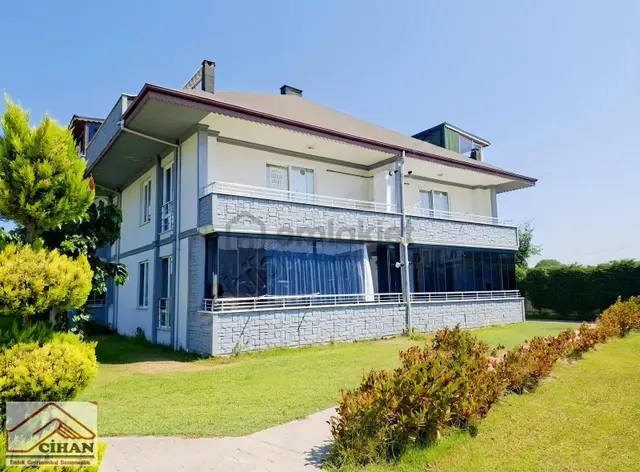 Aziziye Gazi Caddesinde Elit Sitede 2+1 Dubleks,teraslı,havuzlu