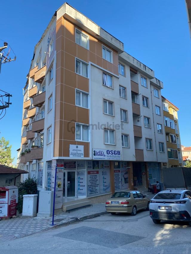 Beyaz Gayrimenkulden İsmetpaşa'da Satılık 1+1 Daire 1