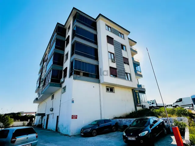 Gömeç Nazlı Sitesinde Muhteşem Konumda Köşe Ön Cephe 3+1 Daire