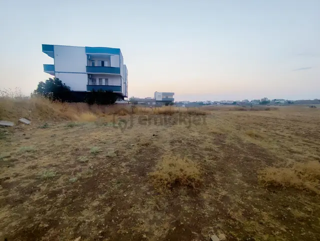 Acar Emlaktan Özeller Yemek Fabrikası Civarı İmarlı Arsa 302 M2 1