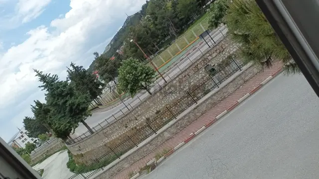 Burdur Merkezde Satılık 2 Katlı Müstakil Ev 1