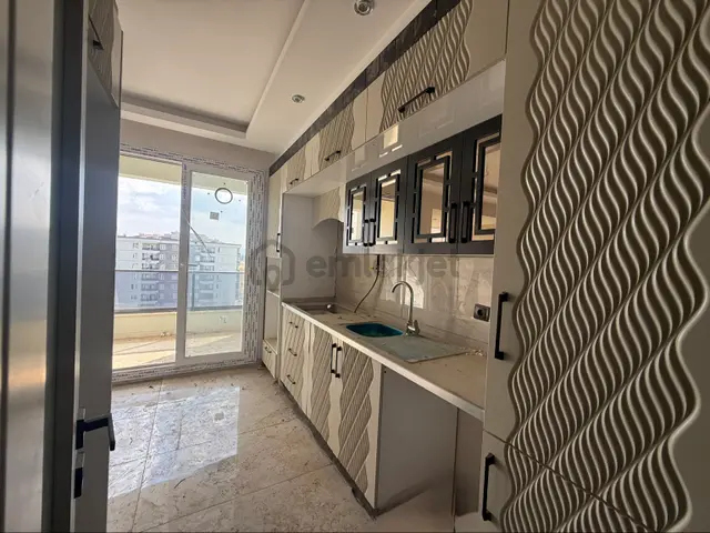 Premardan Yenişehir Hastanesi Civarı 3+1 Satılık Daire 1