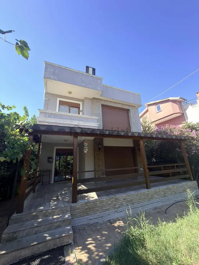Çatalçam | Kısmi Eşyalı | Denize Yakın | Kiralık Villa 1