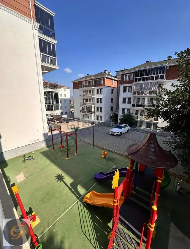 Alanyurt Kozluca Bölgesinde Seyru Sefa Sitesinden Satılık 1