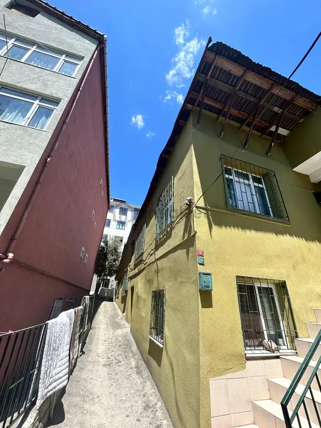 Mertcan'dan Cadde Üzerinde 315m2 Fırsat Satılık Bina 1