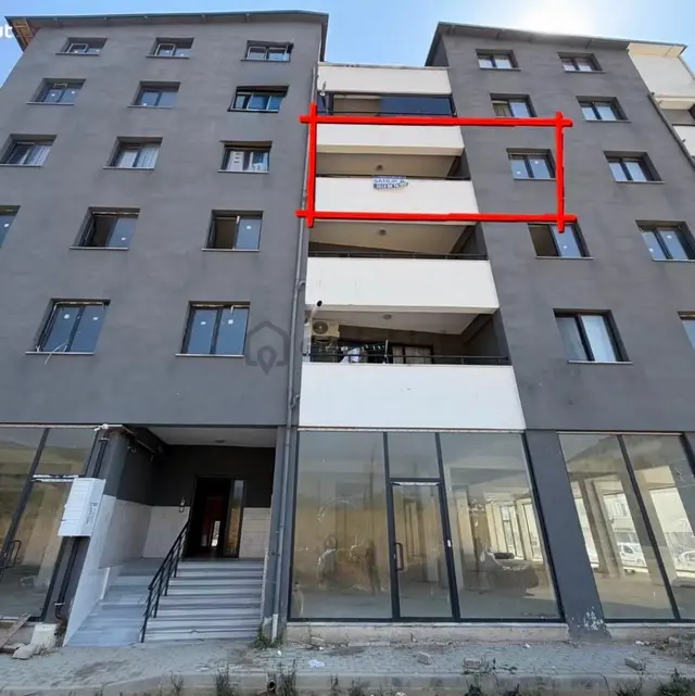C21 Cius; Site İçinde 2+1 Asansörlü Satılık Ferah Daire 1