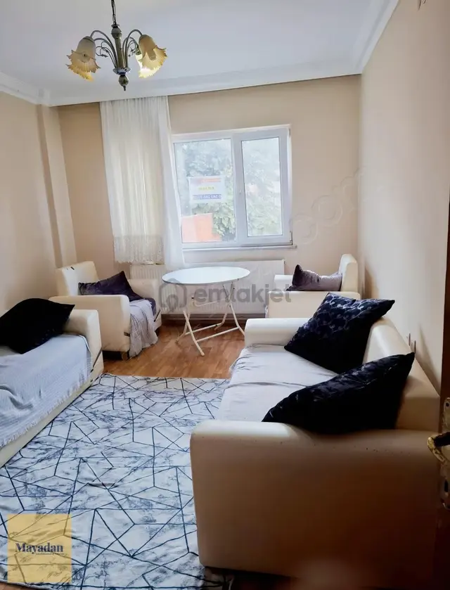 Mayadan Gyo A.ş.den Çarşı Merkezde Kiralık 2+1 1