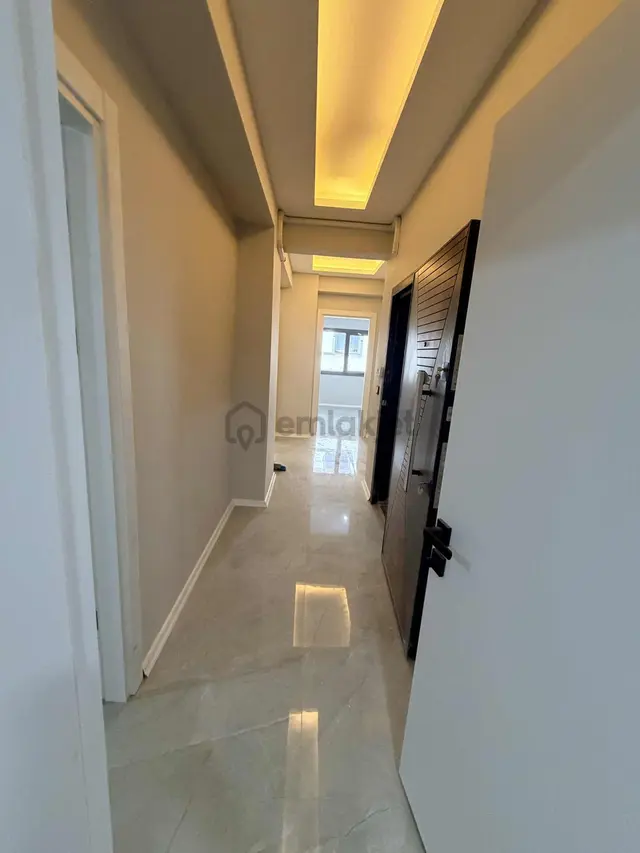 Merkez Gayrimenkulden Satılık 2+1
