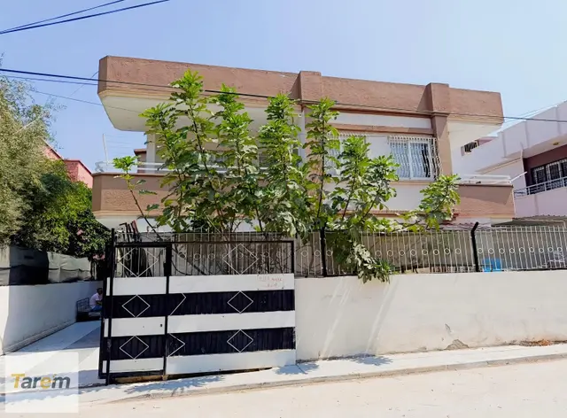 Öğretmenler Mahallesi'nde Satılık Müstakil 2 Katlı Bina 1