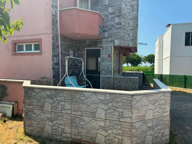 Balıkesir Gönen Akınkent Sitesi Denizkent'te Satılık 4+1 İkiz Villa 1
