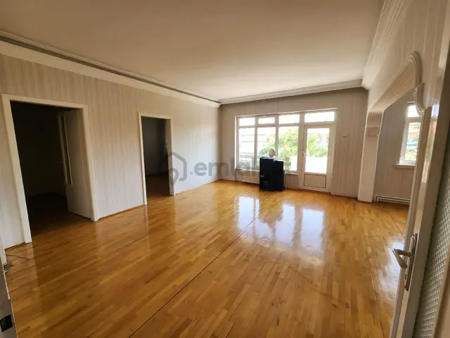 Burak Emlak'dan Kiralık Daire Kurtuluş Kıbrıs Cd. 2+1 Yapılı Arakat 1