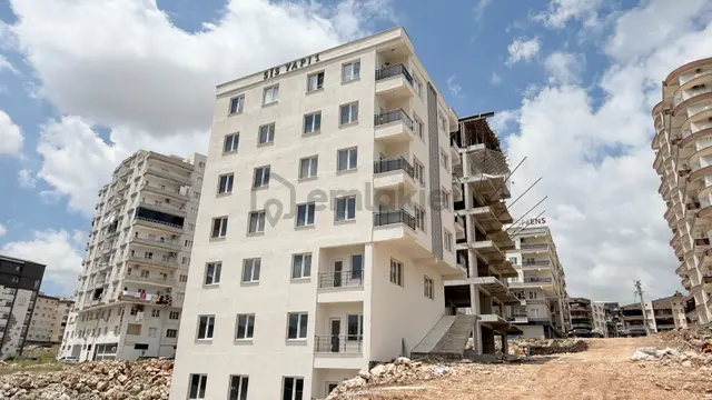 Eski Avm Arkasında Satılık 2+1 Lüks Daire İsbay Emlak'ta 1