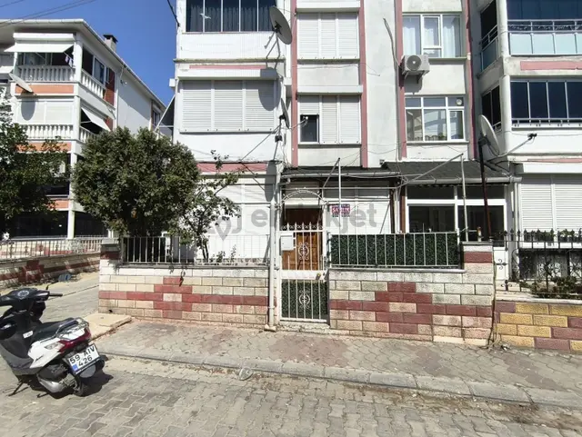 Gürkan Emlak'tan Denize Yakın Giriş Kat Daire