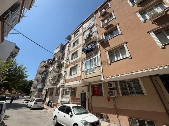 Göktaşlı Mahallesi Satılık 2+1 Kapalı Mutfak Dairemiz 1