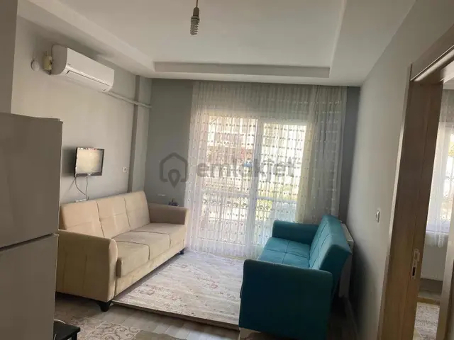 Sümer Mahallesi'nde Üniversiteye Yakın Kiralık 1+1 Ara Kat Daire 1