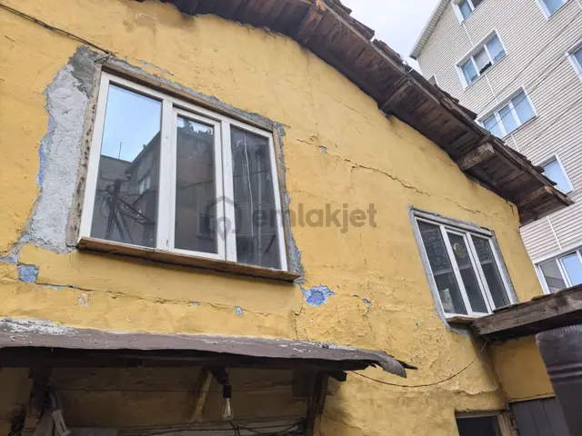 Bursa Gökdere Metrosuna Yakın Kiralık Müstakil Ev 5+2 1