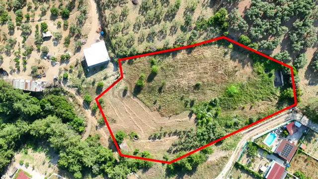 İzmir Buca Doğancılarda 7409 M² İçinde Evi Olan Müstakil Tarla