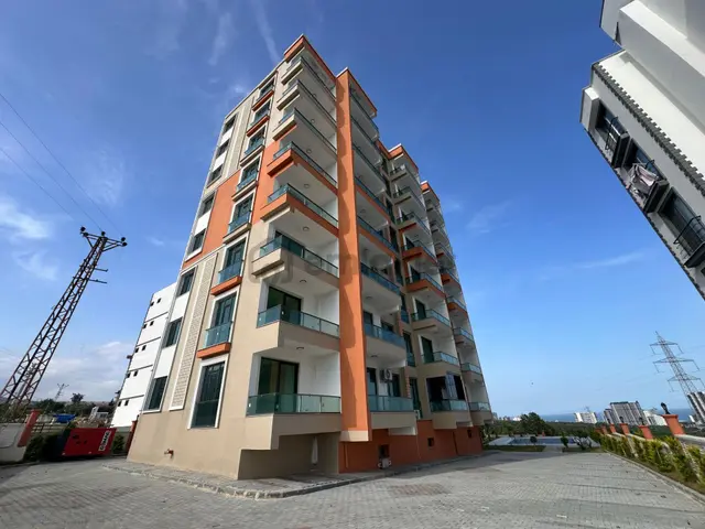 Mersin Ayaş'ta Satılık Havuzlu Site İçi 2+1 Daire