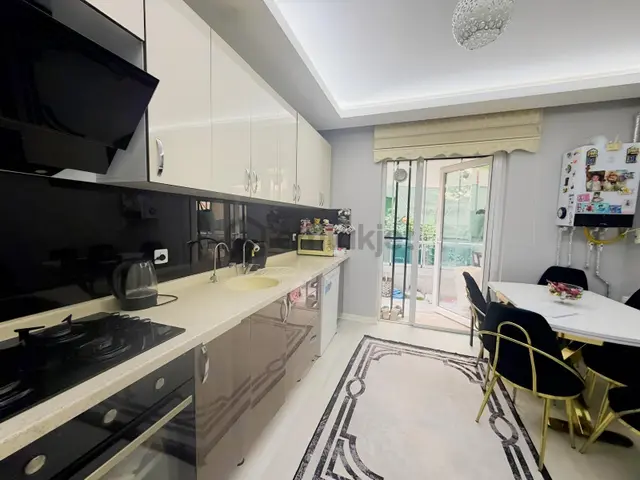 Karapürçegin Mükemmel Konumunda Masrafsız Daire.... 1
