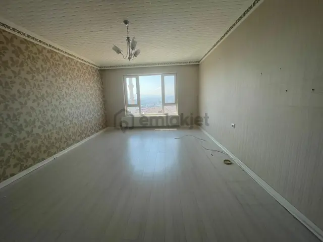 Ahiler'den Ankara Manzaralı 3.katta 3 Oda 1 Salon Kiralık Daire