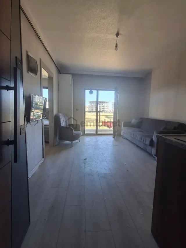 Aksaray Sanayi Mahallesi Hastane Yolunda Kiralık Eşyalı 1+1 Daire