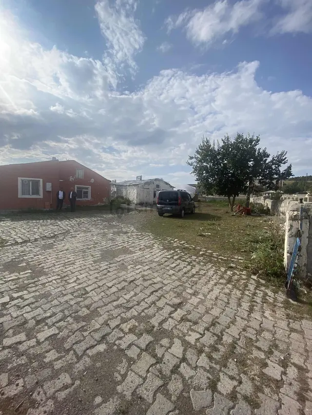 Kars Paşaçayır Mah Satılık Müstakil Ev Arsa 1