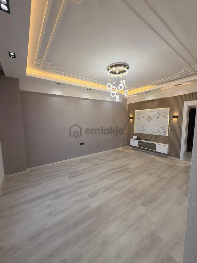 Beykent Gaziler Mah Satılık 2+1 Lüx Ev