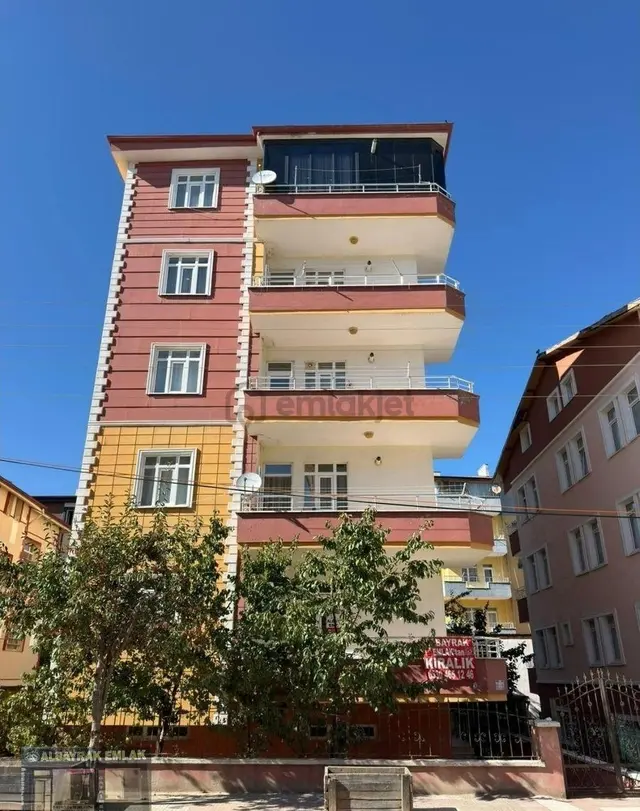 Albayrak'tan Mahsen Mah. Kiralık 3+1 Daire 1