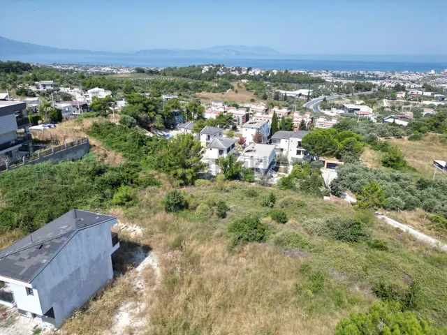 Kuşadası Soğucak Da Deniz Manzaralı Arsa